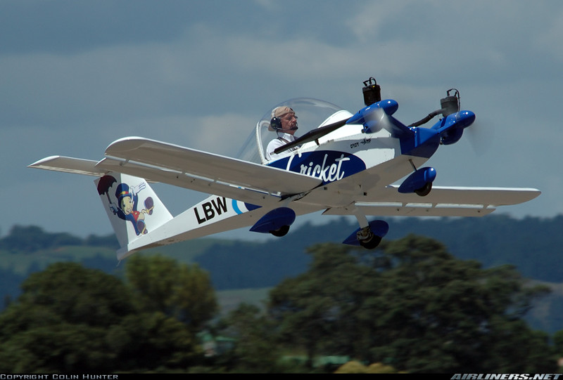cricket plane 0010