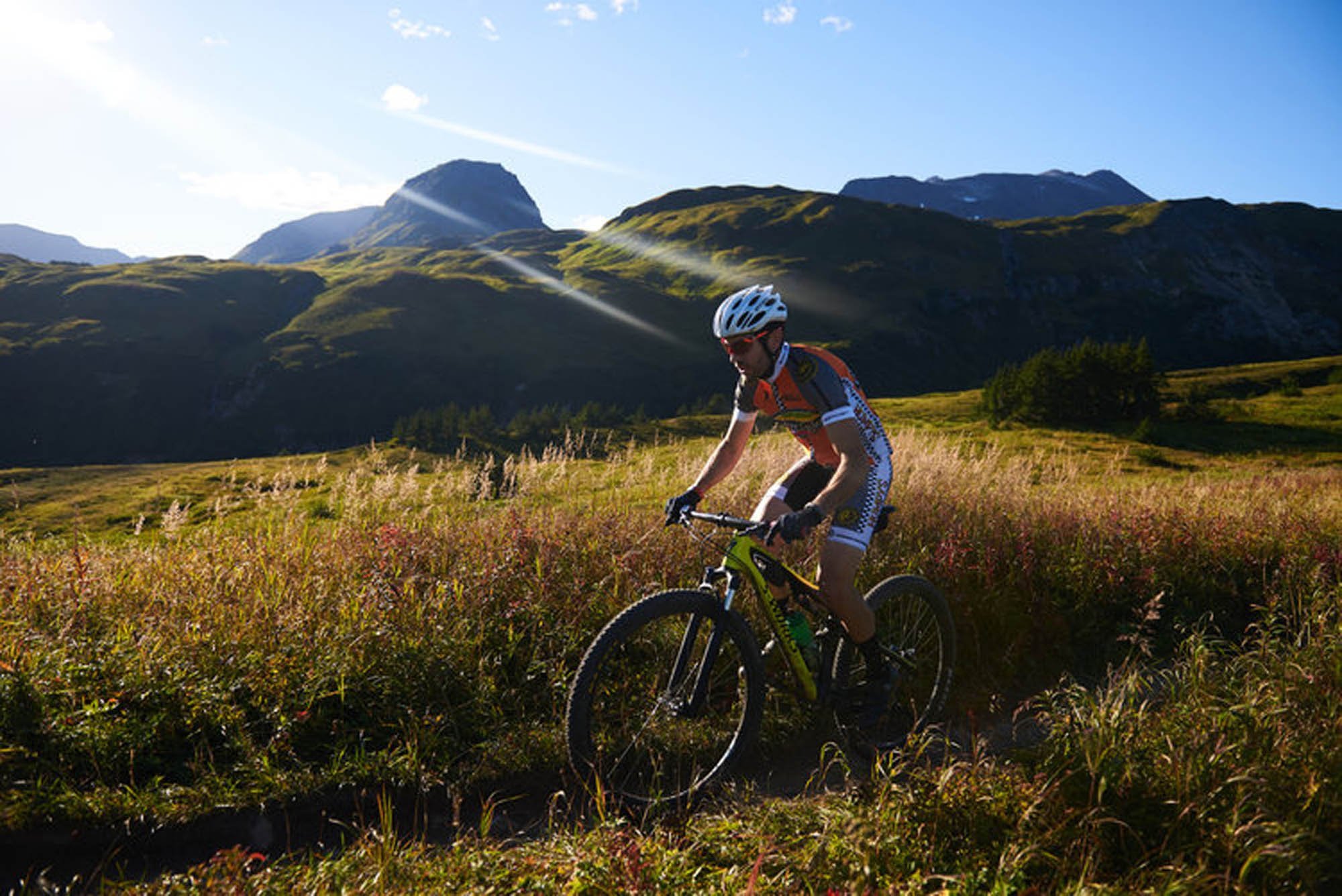 cycling image 0036