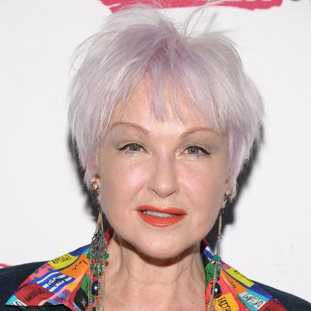 Cyndi Lauper red carpet images