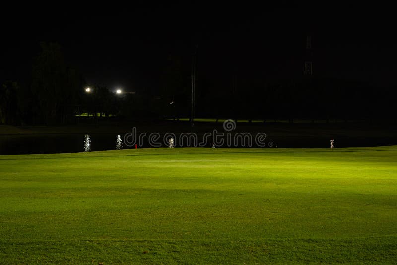 Dark golf course wallpaper 0017