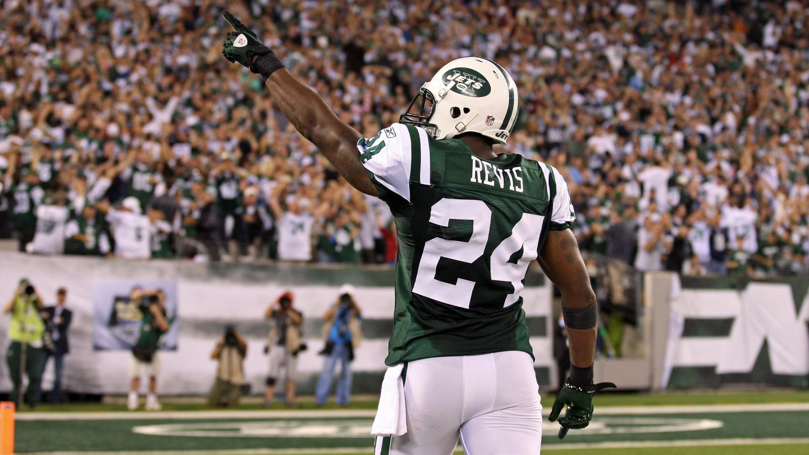 Darrelle Revis fan art.