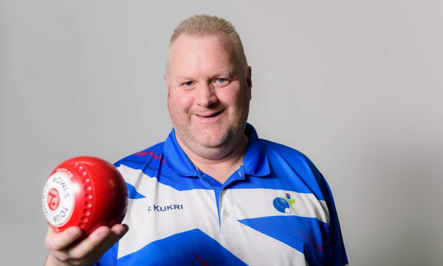 Darren Burnett biography