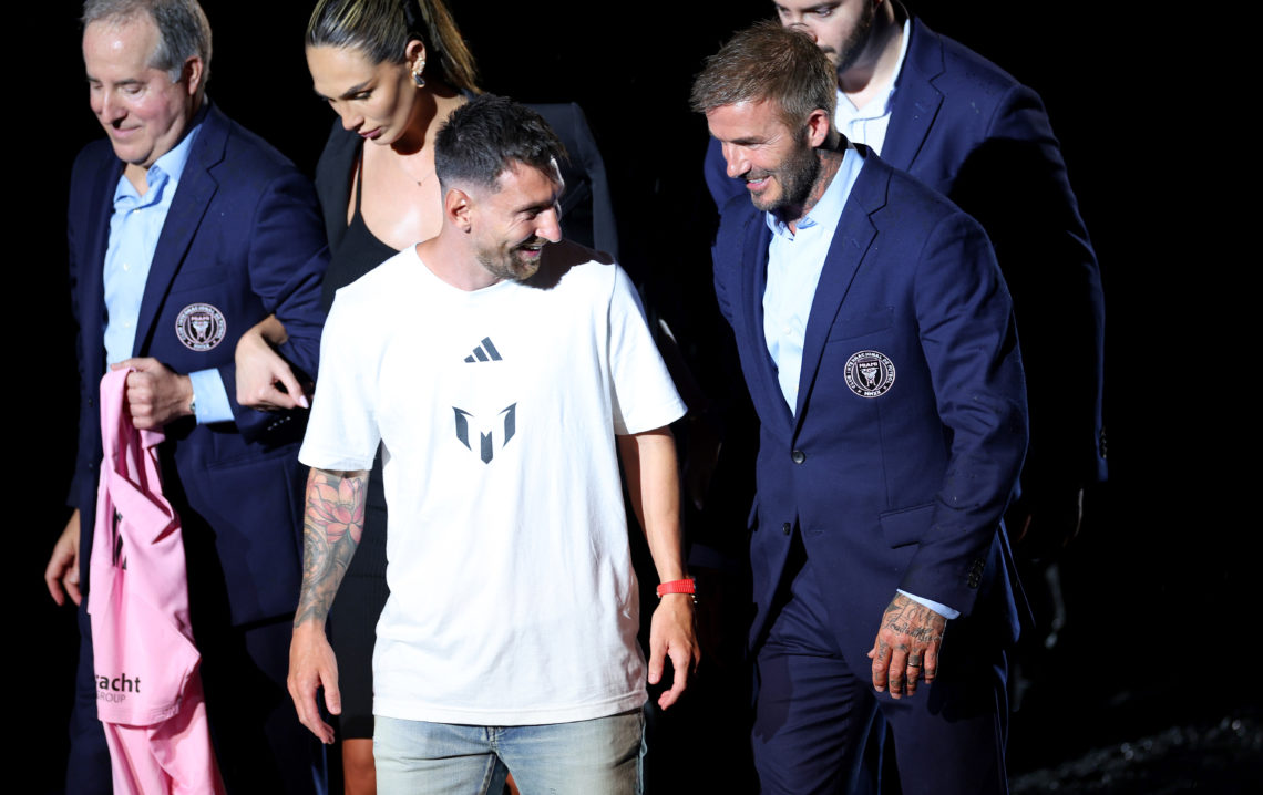 david beckham sign 0042