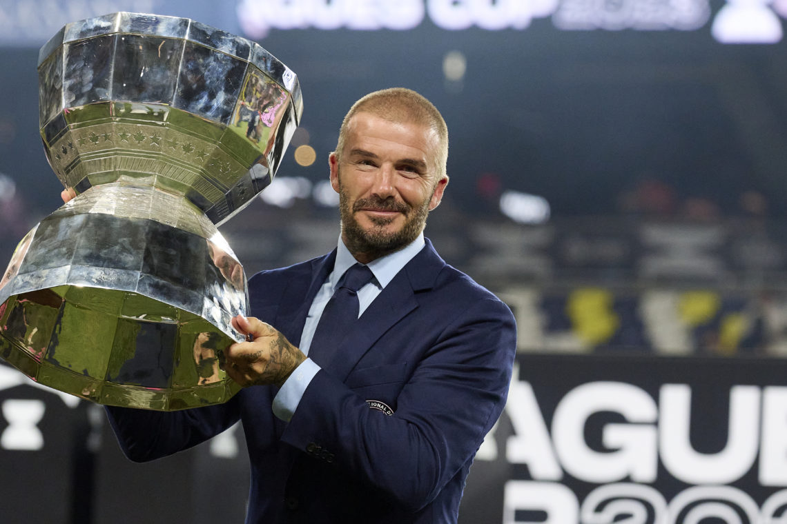 david beckham sign 0077