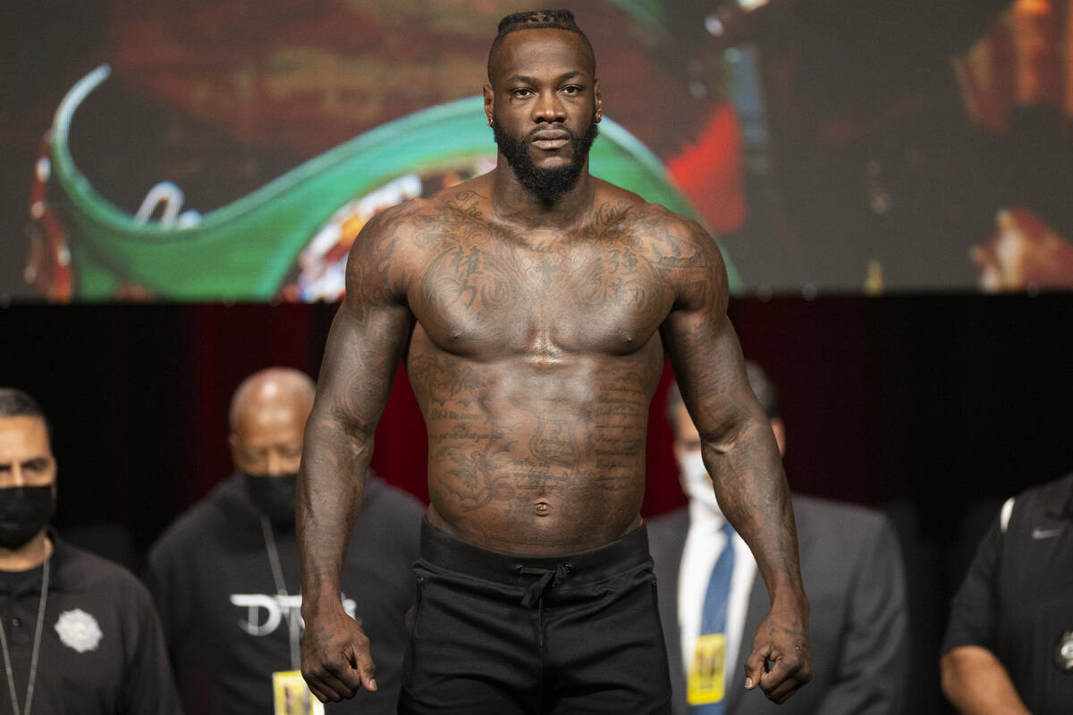 Deontay Wilder size and weight