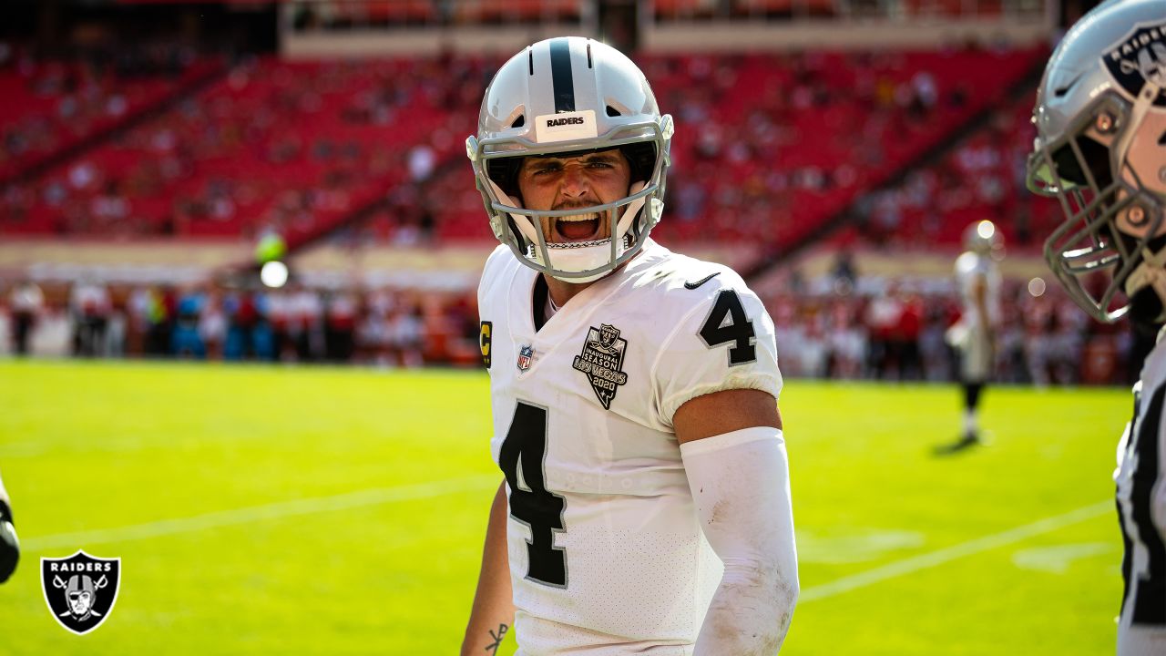 derek carr images 0039