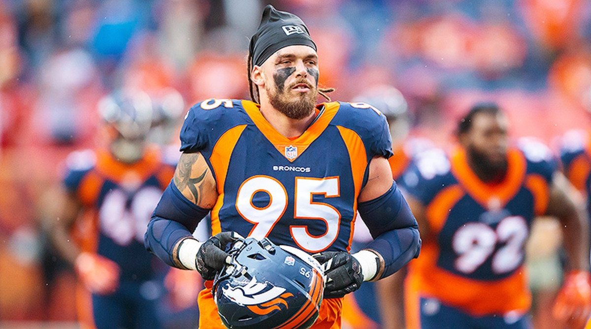 derek wolfe super bowl 0009