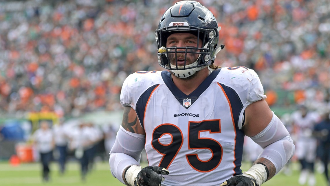 derek wolfe super bowl 0018
