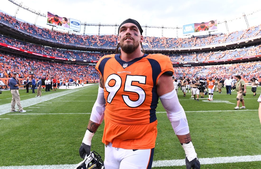 derek wolfe super bowl 0028