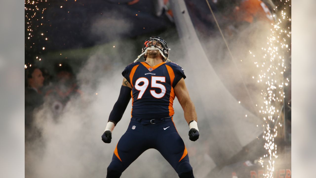 derek wolfe tom brady 0029