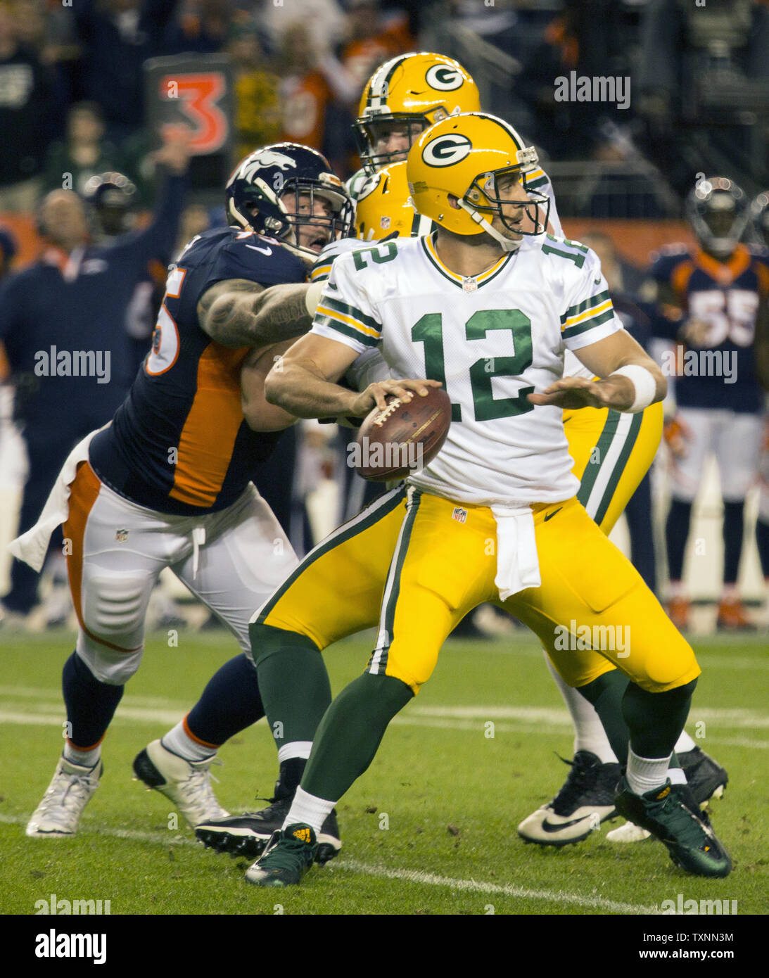 derek wolfe tom brady 0036