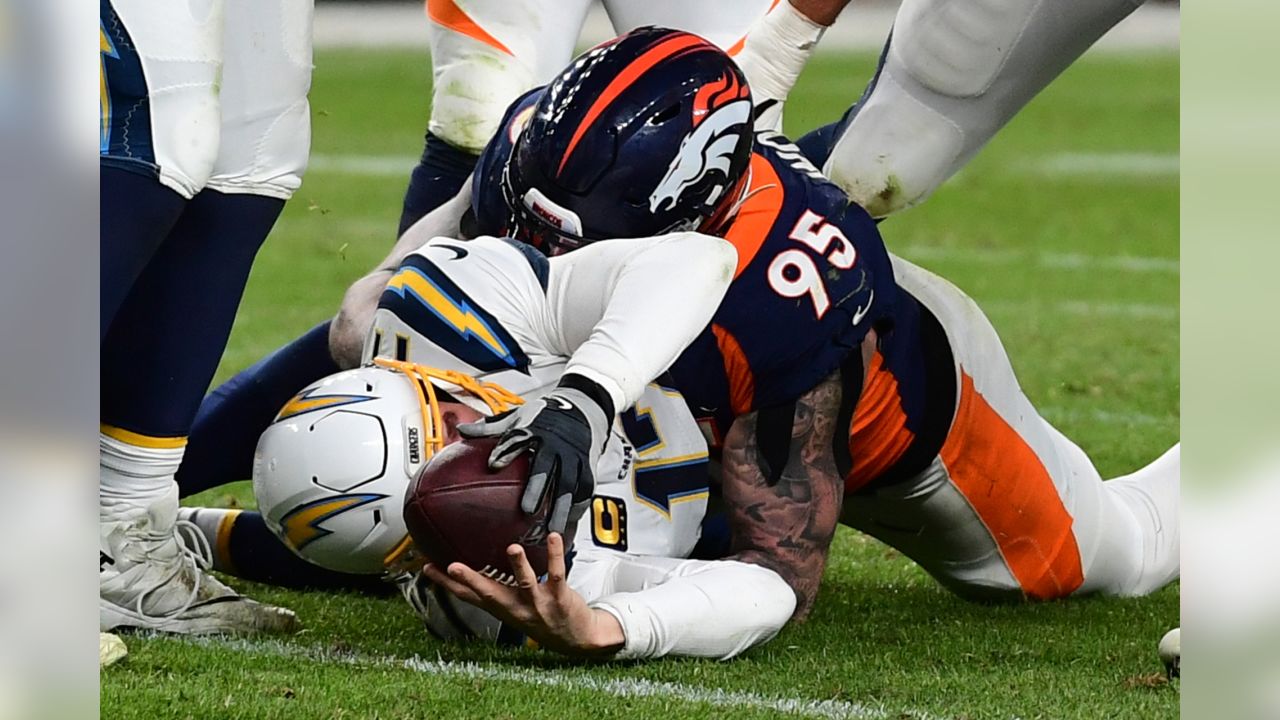 derek wolfe tom brady 0037