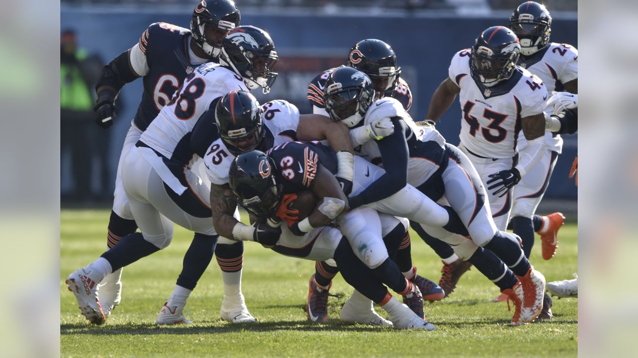 derek wolfe tom brady 0049