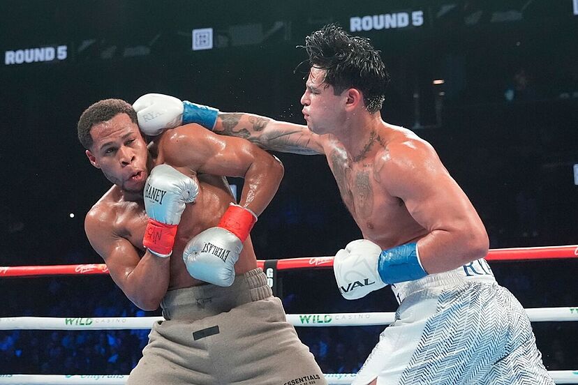 devin henry boxer 0013
