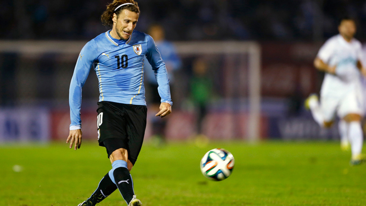 diego forlan 2010 0044