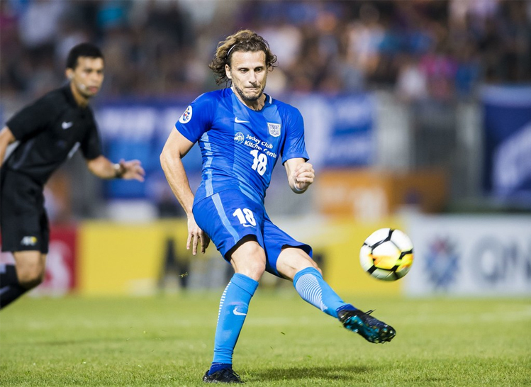 diego forlan 2010 0045