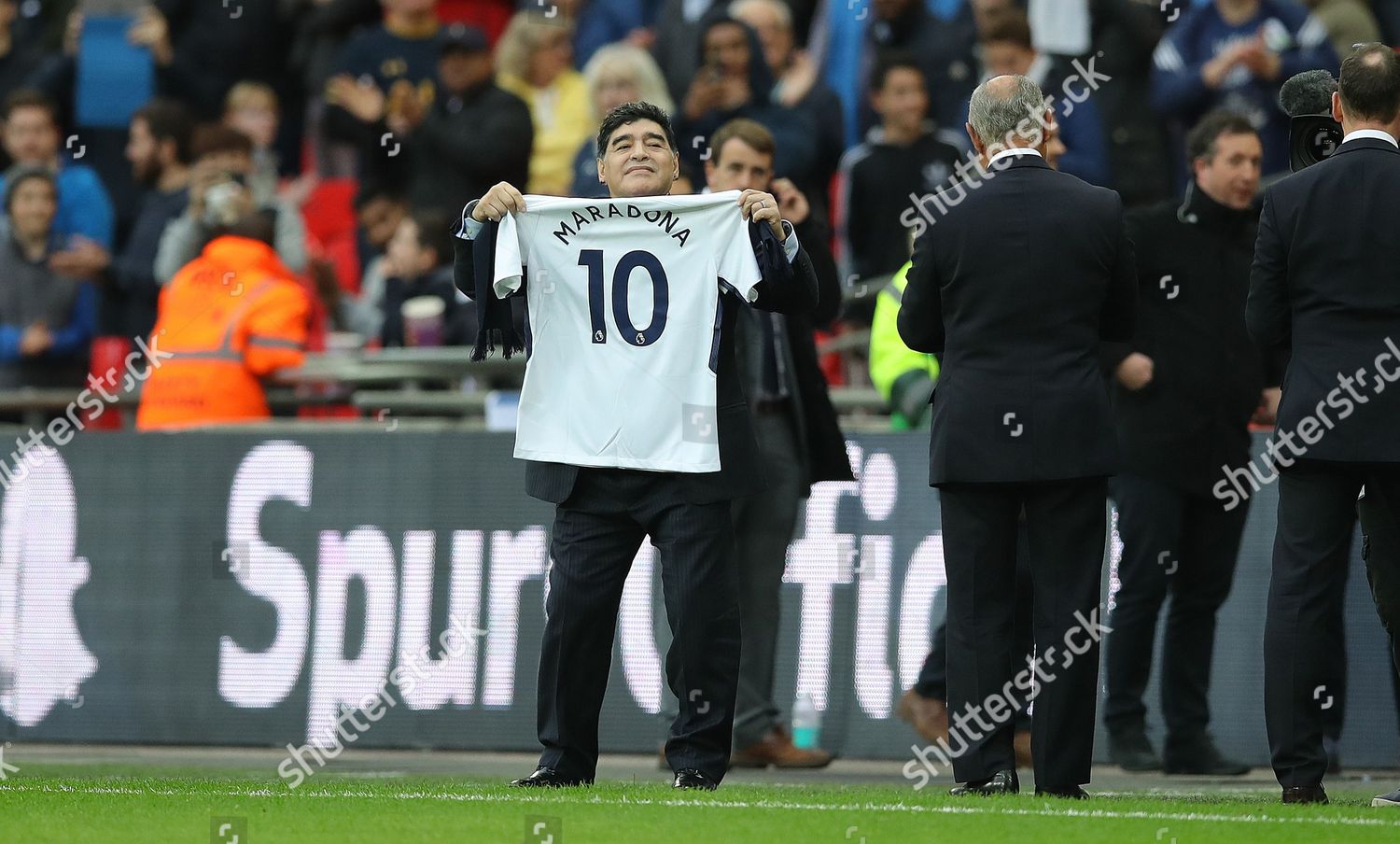 diego maradona tottenham 0019