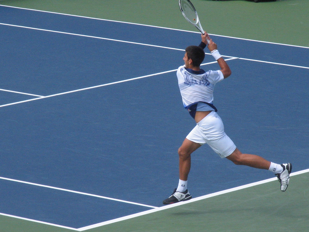 djokovic backhand 0012