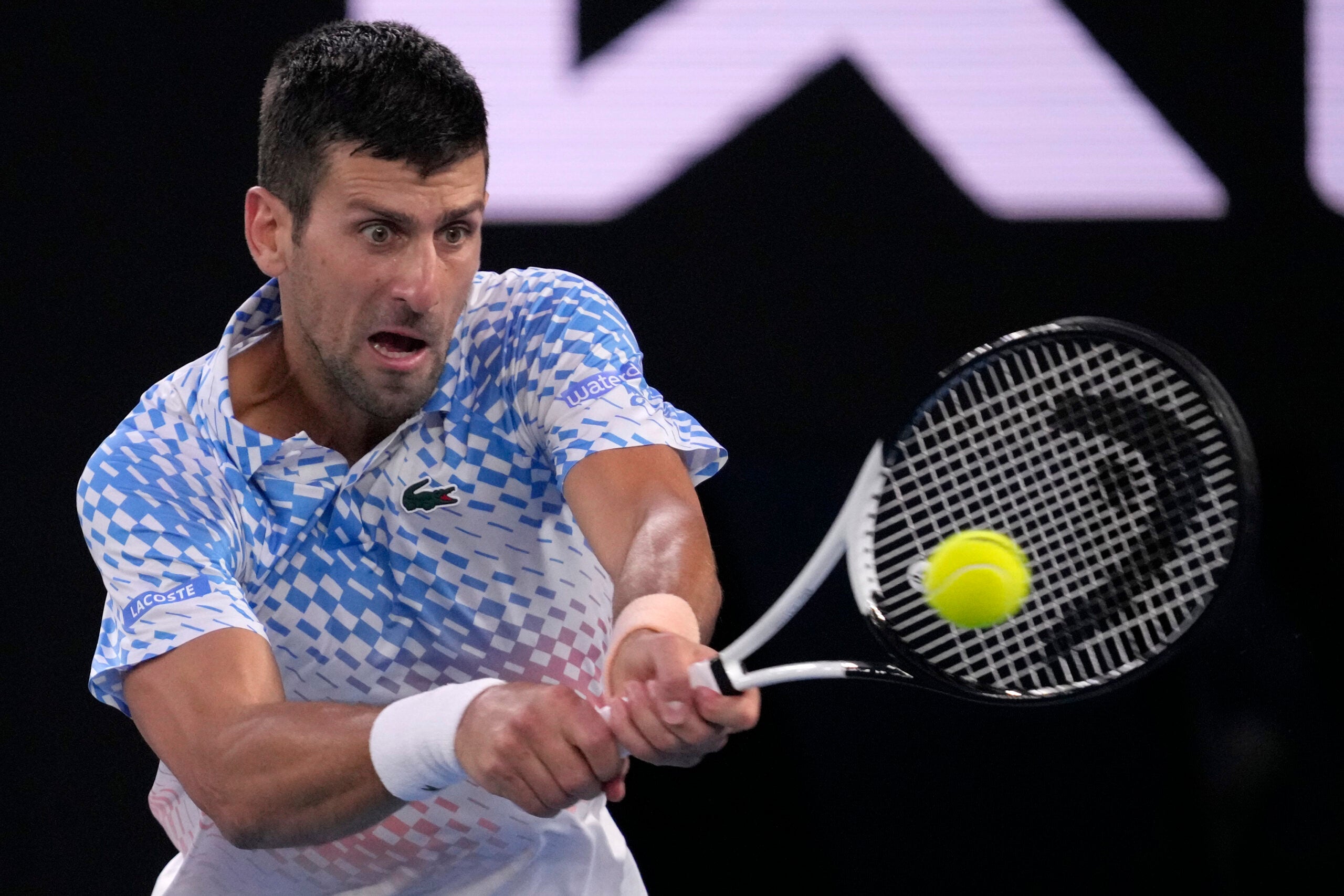 djokovic backhand 0040