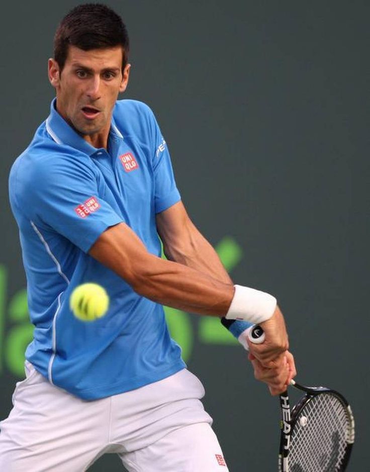 djokovic backhand 0043
