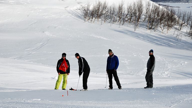 do people golf in the winter 0013