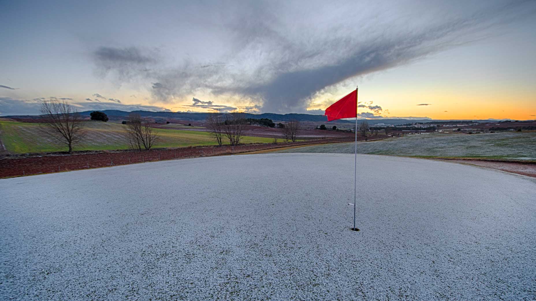 do people golf in the winter 0038