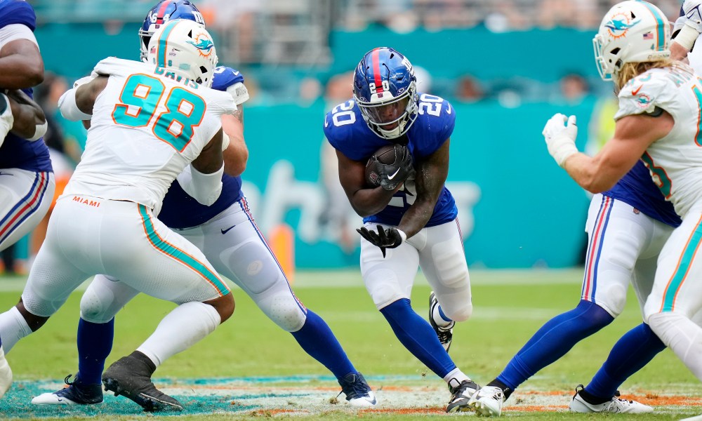 Dolphins Giants history