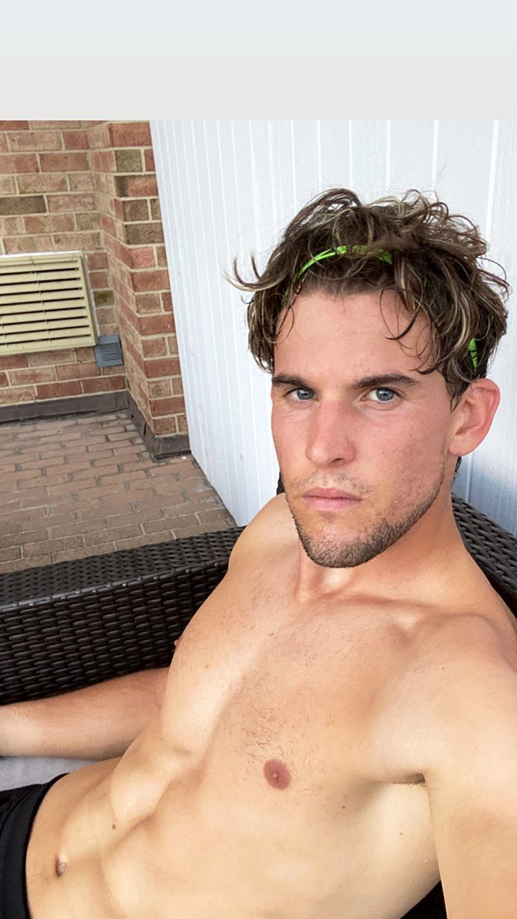 dominic thiem shirtless 0030