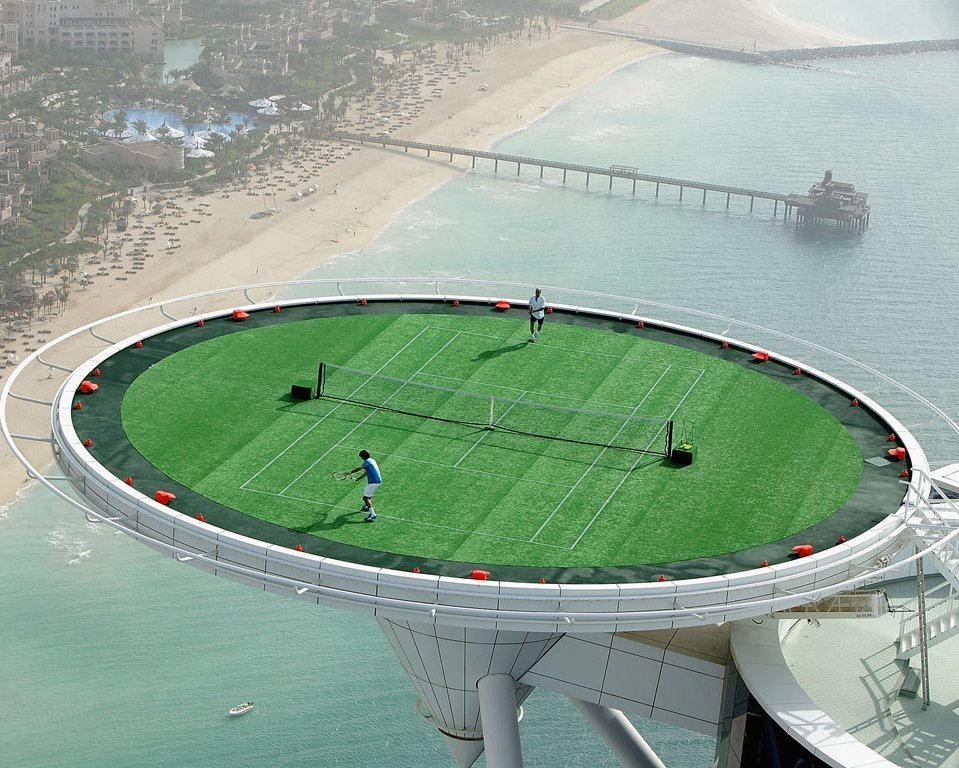 Dubai tennis court rental.