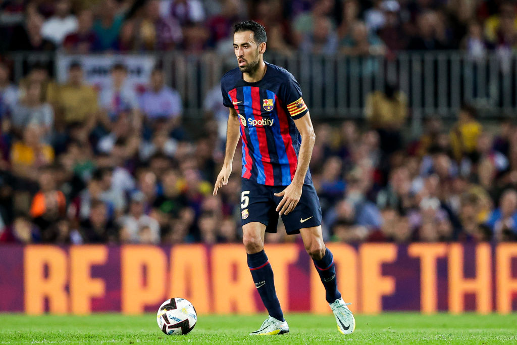 edson alvarez barcelona 0010