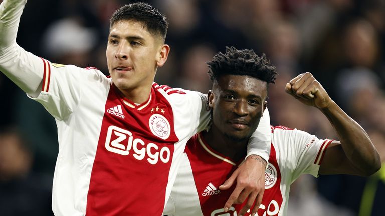 edson alvarez barcelona 0030
