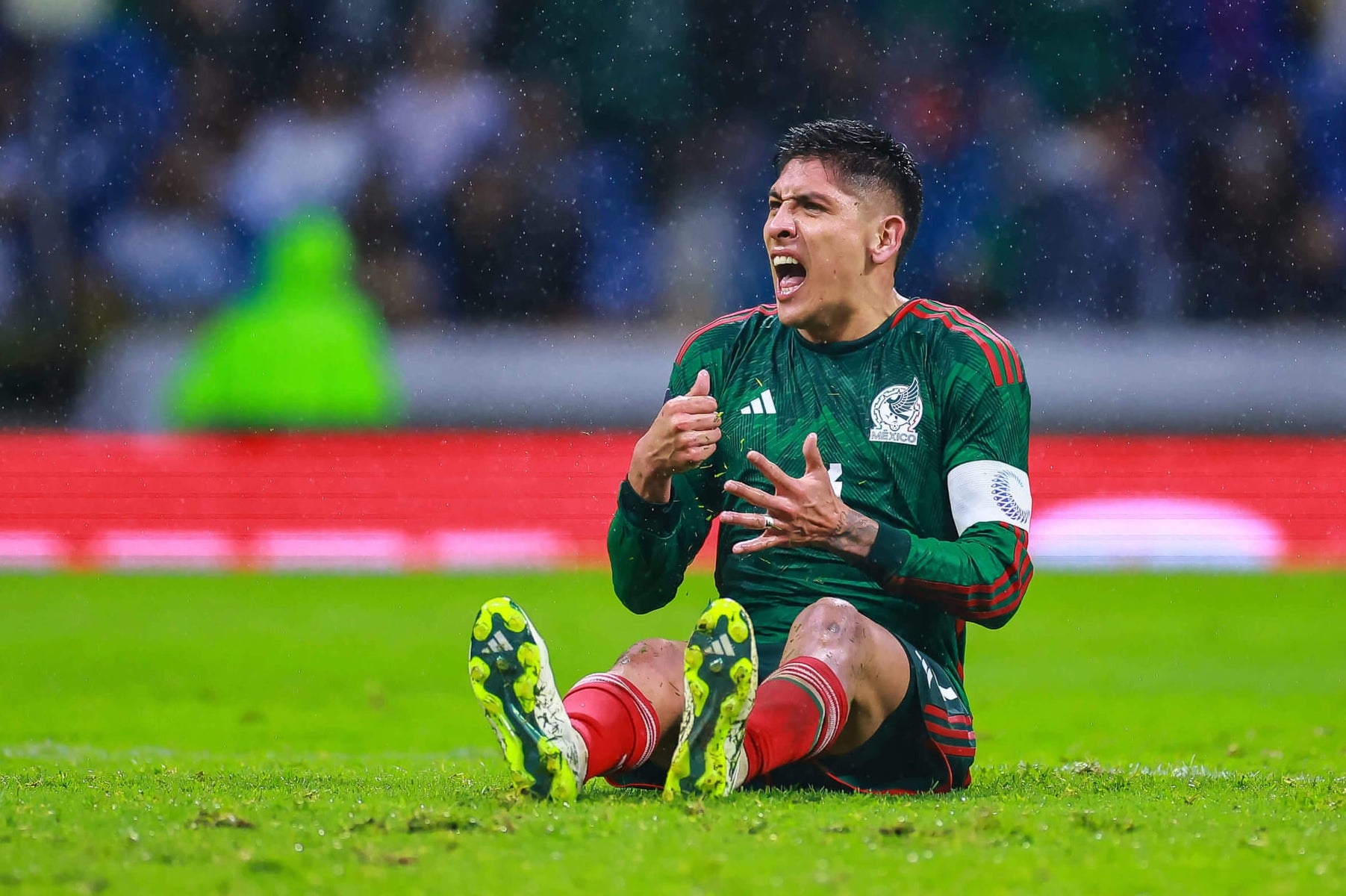 edson alvarez barcelona 0042
