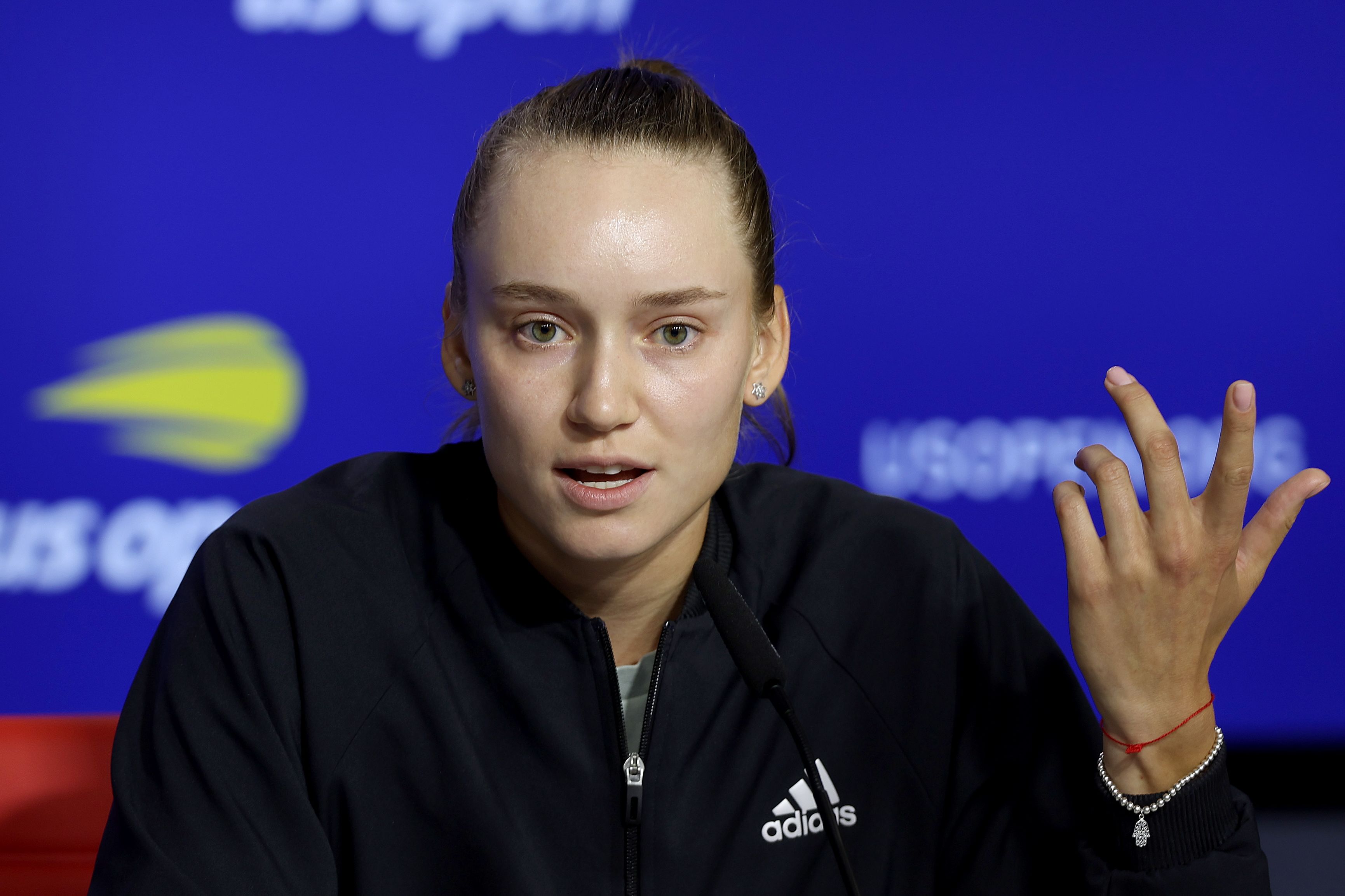 elena rybakina wimbledon 2022 0016