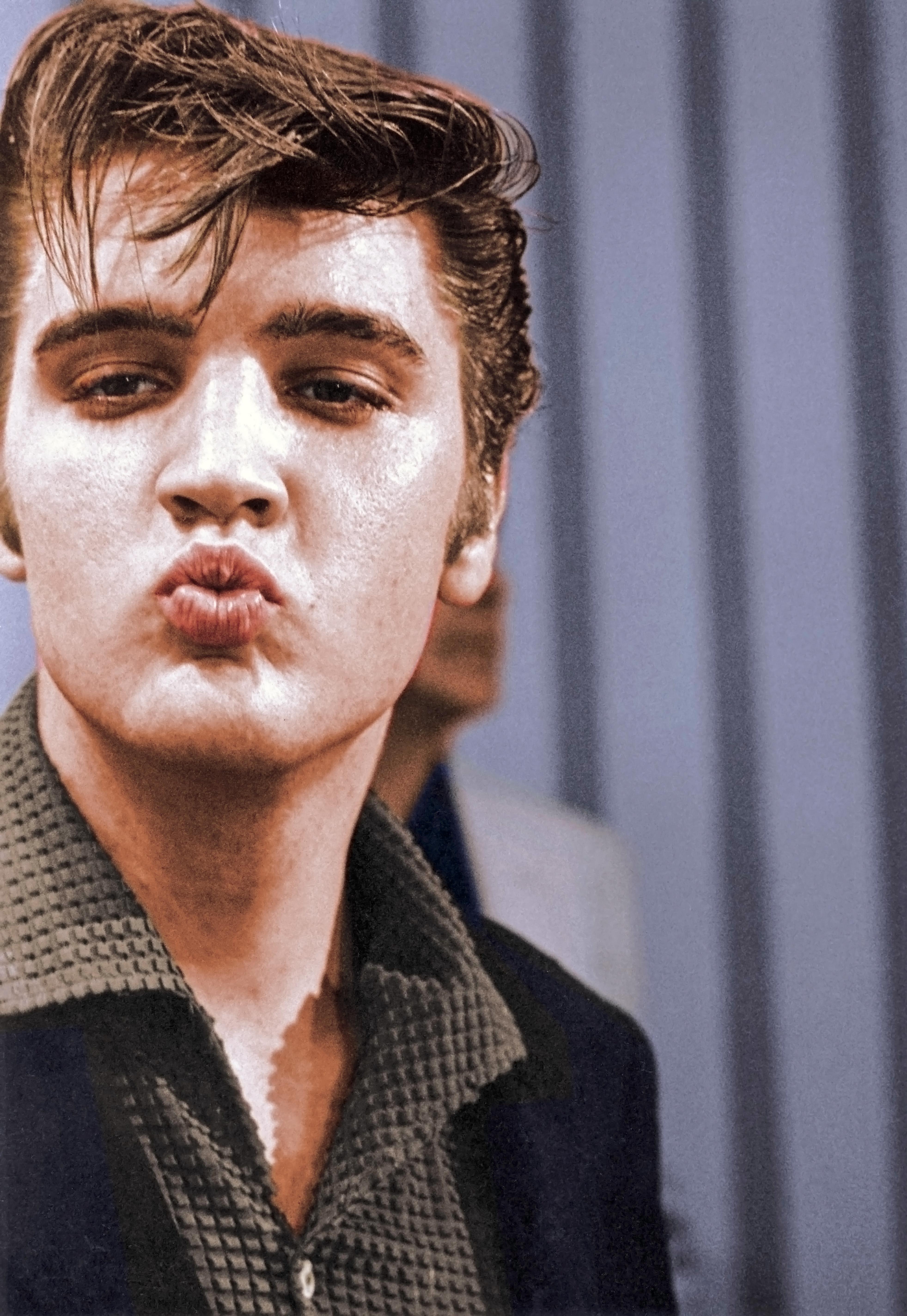 elvis color photos 0011