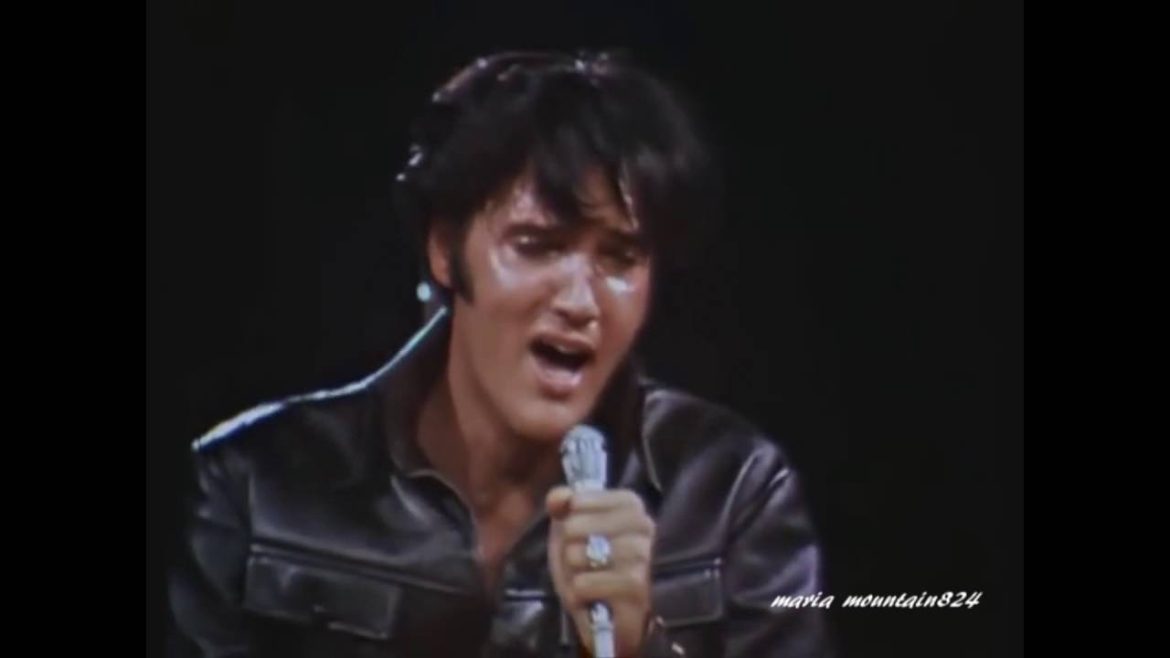 elvis in black suit 0016