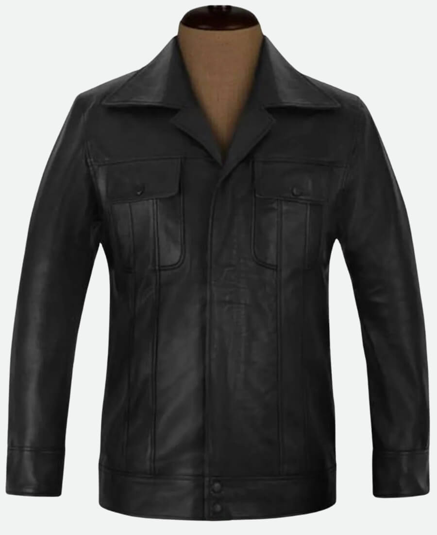 elvis in black suit 0032