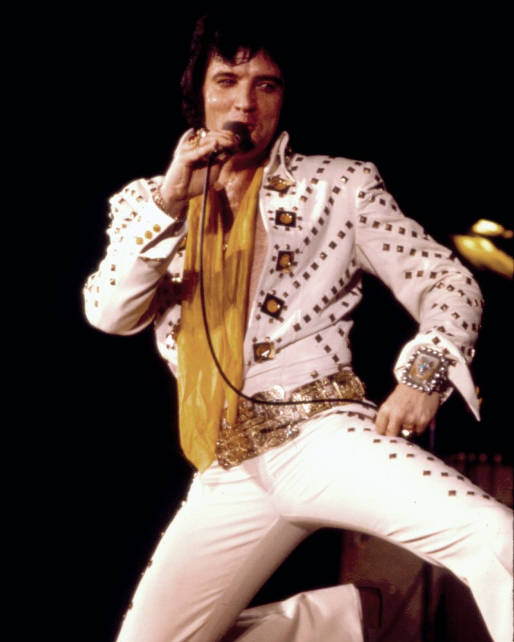 elvis in white jumpsuit 0018