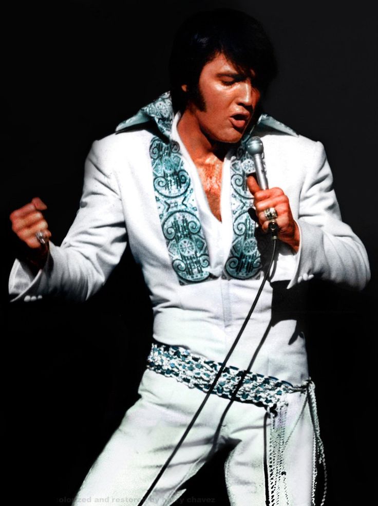 elvis in white jumpsuit 0038