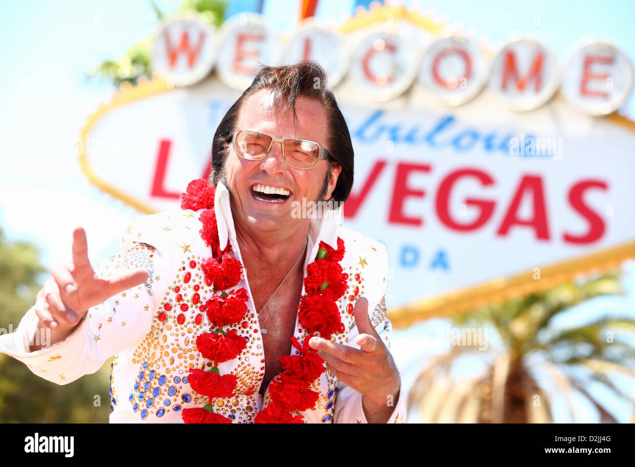 elvis laugh 0012