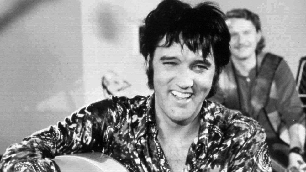 elvis laugh 0021