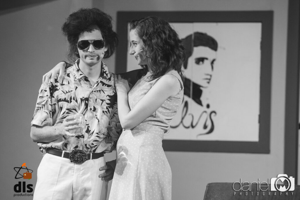elvis laugh 0038