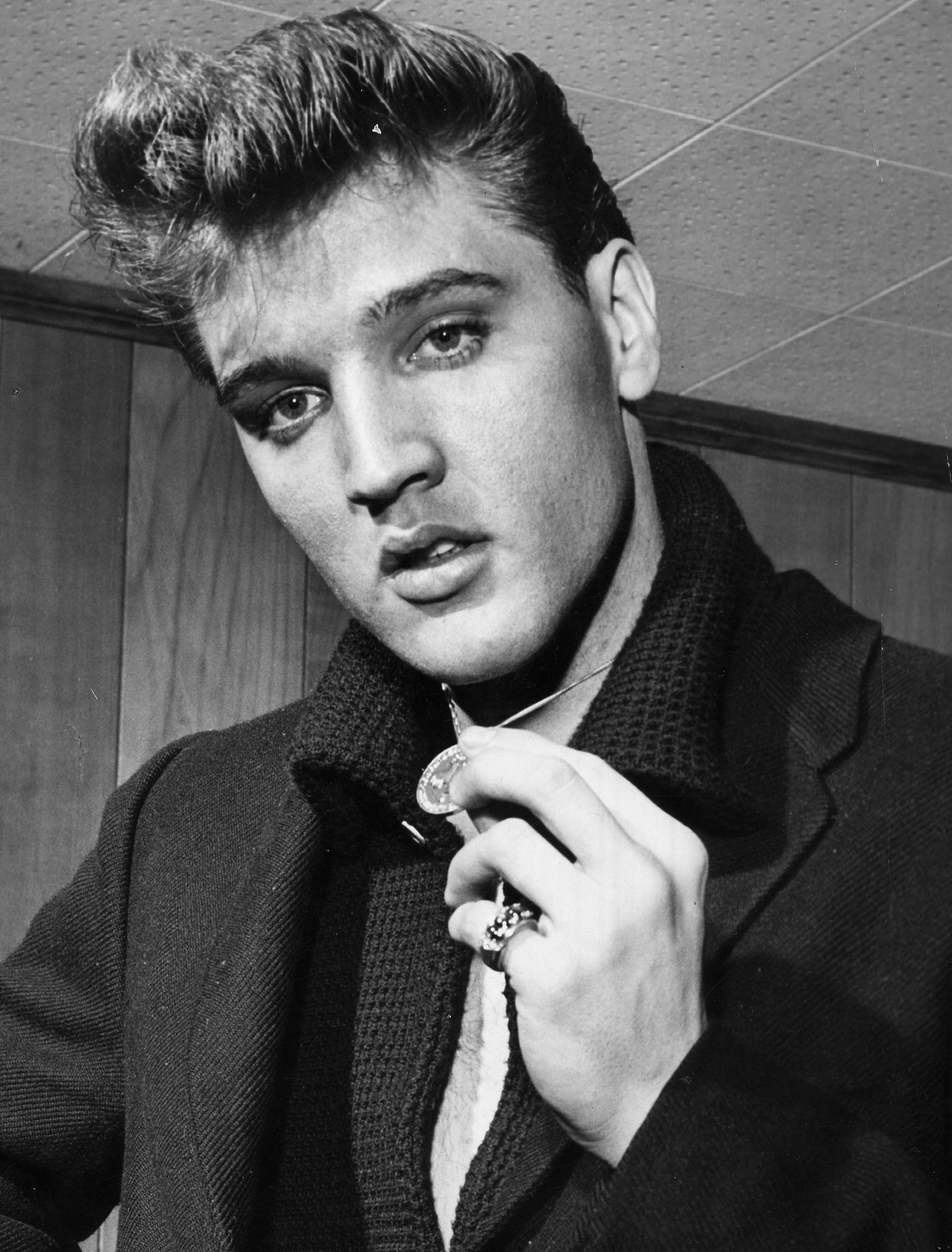 elvis portrait 0038