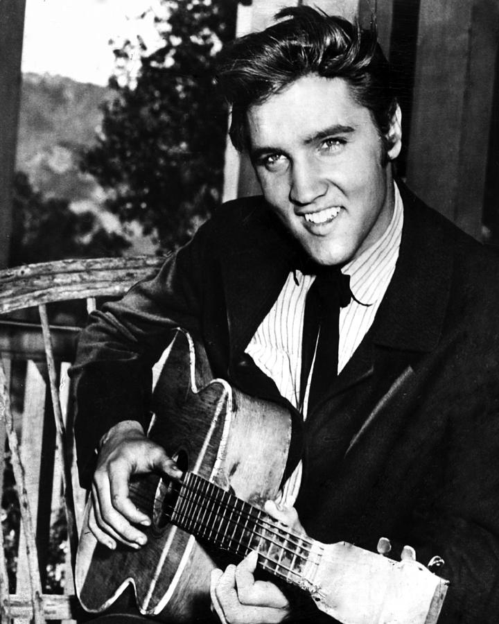 elvis presley smile 0014