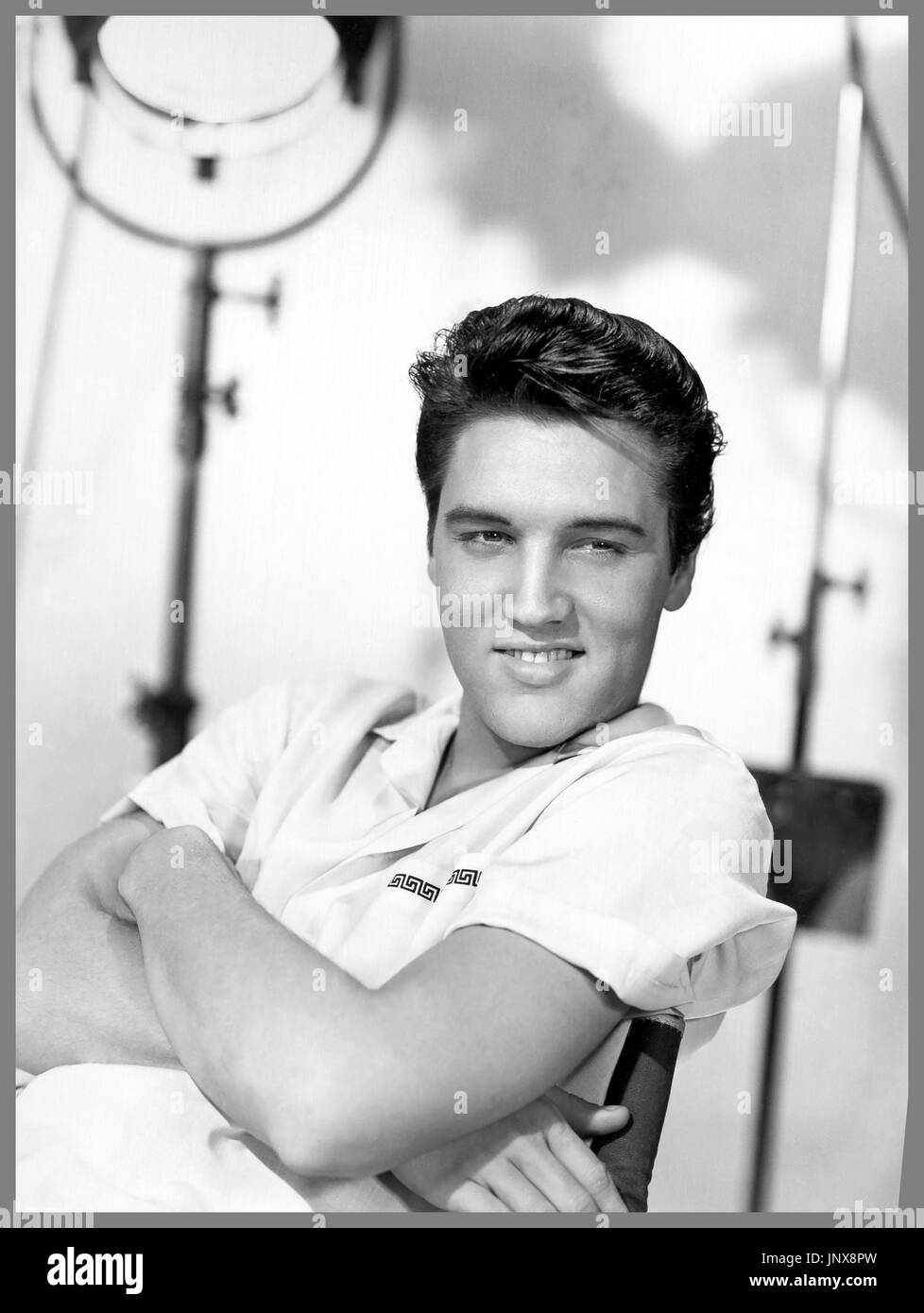 elvis presley smile 0032