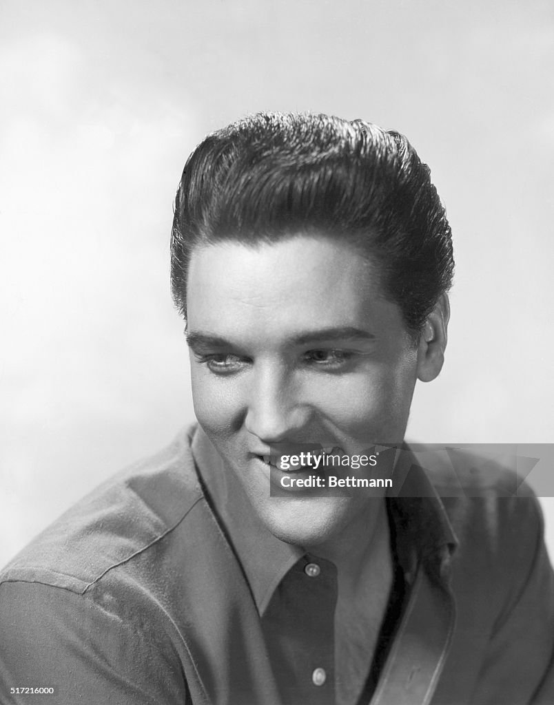 elvis presley smile 0042
