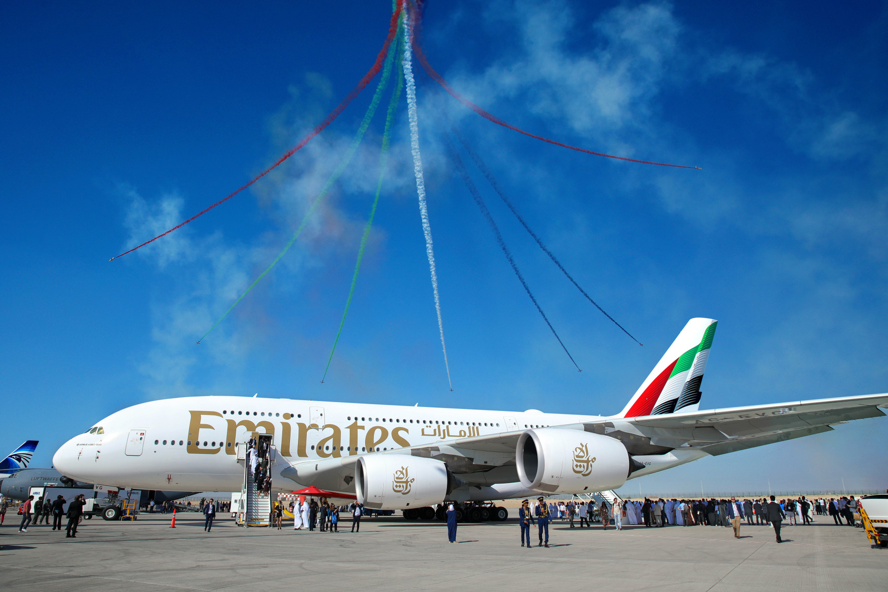 Emirates 0011