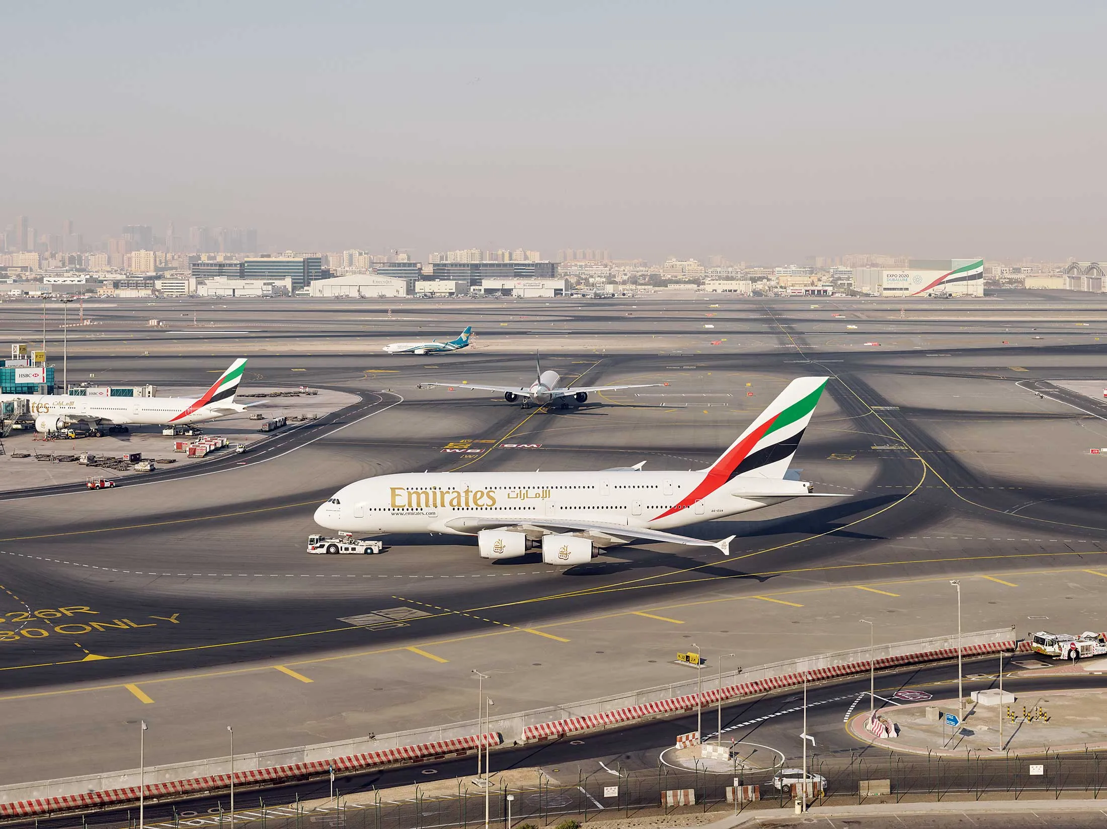 Emirates 0042