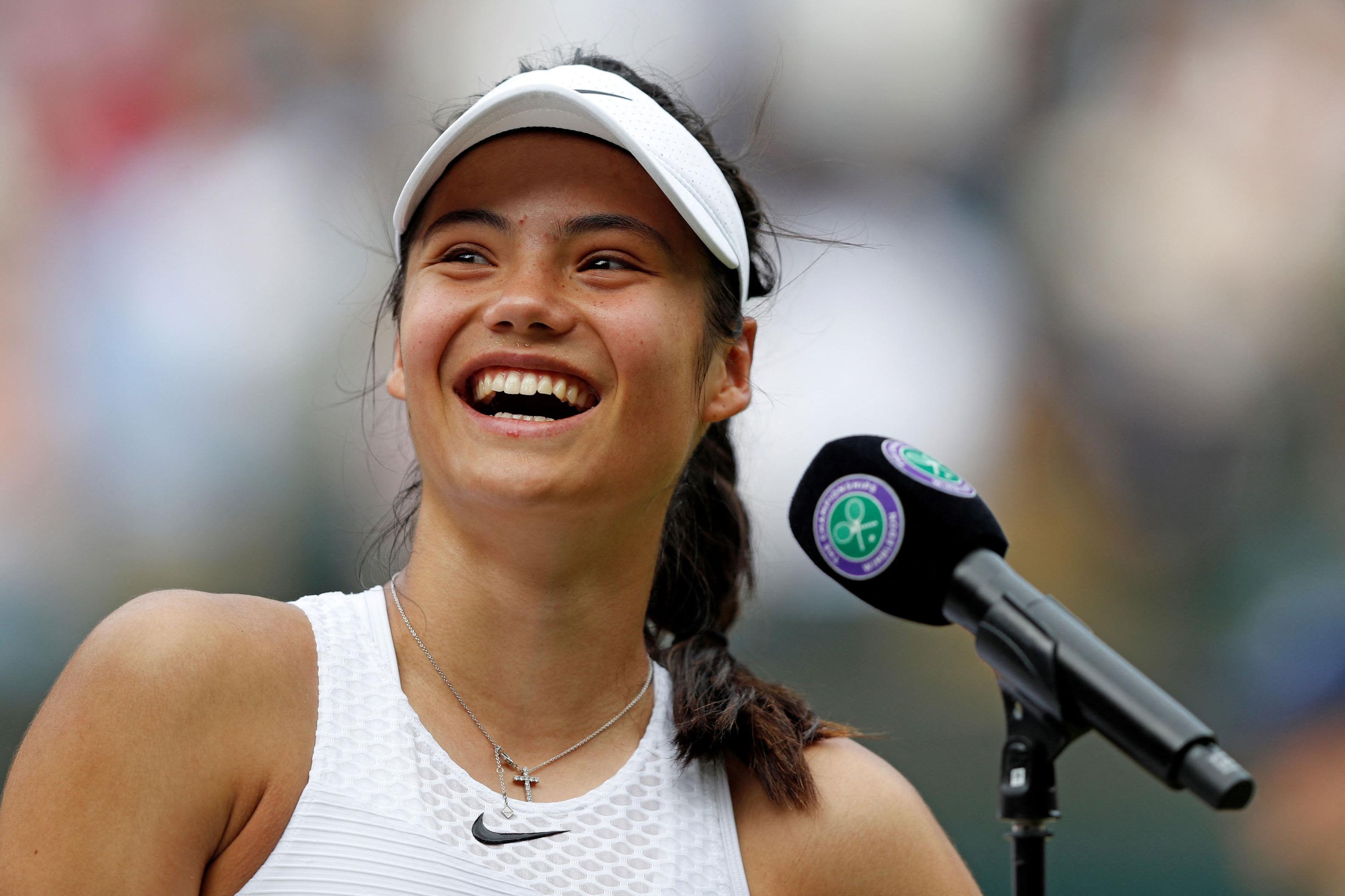 emma raducanu wimbledon 0012
