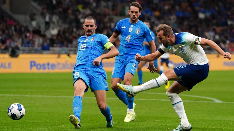 England Italy fan reactions