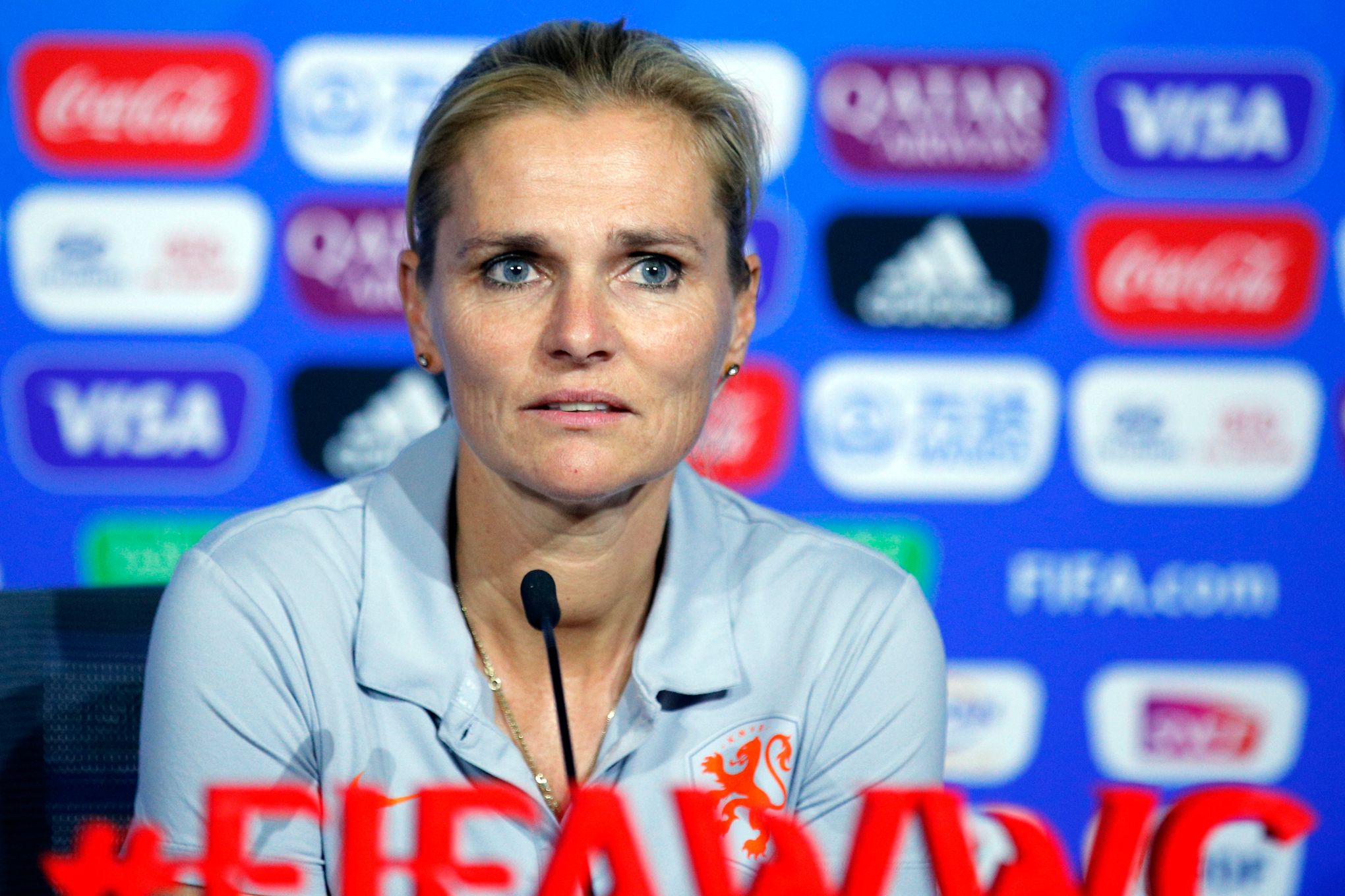 england women coach 0013